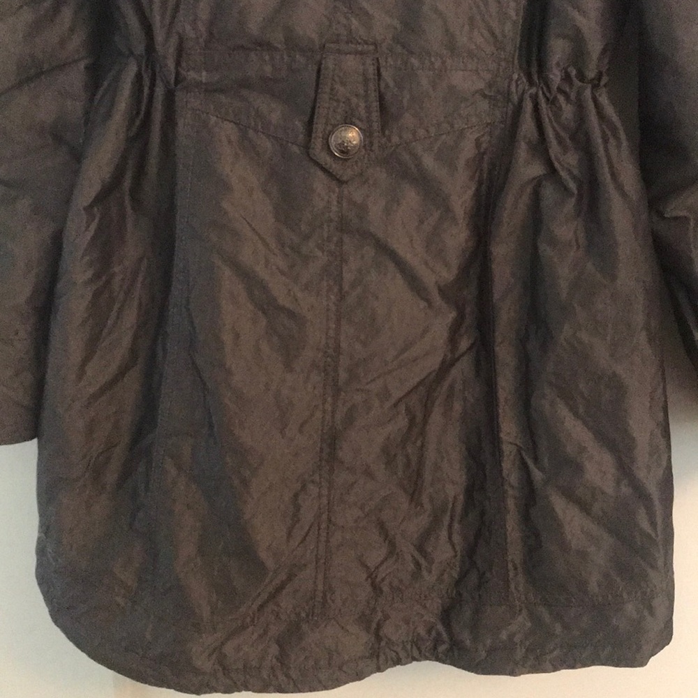 Laundry Coat - image 6